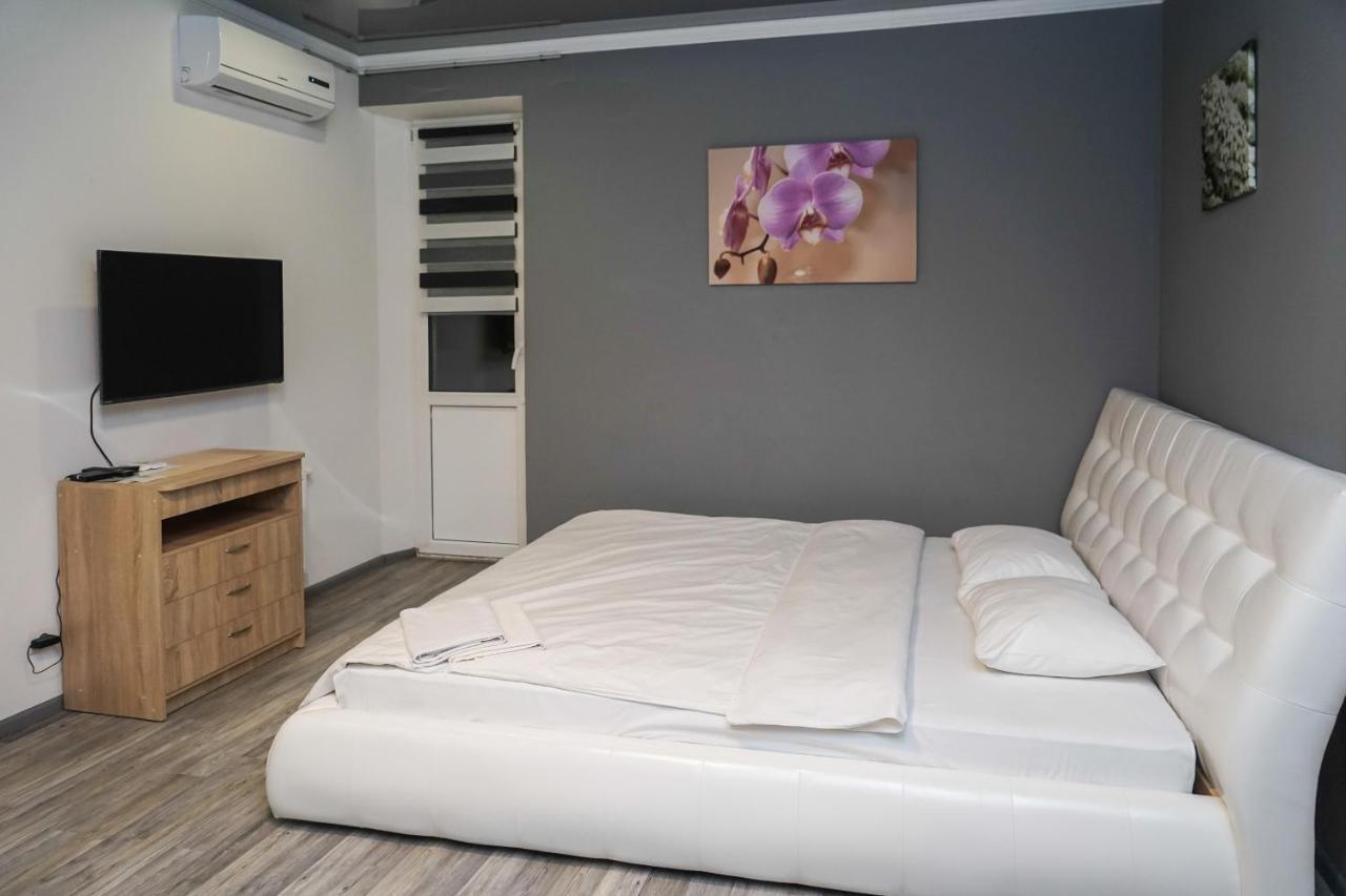 Cozy Apartment In A New Building Close To The Downtown Kiev Eksteriør bilde